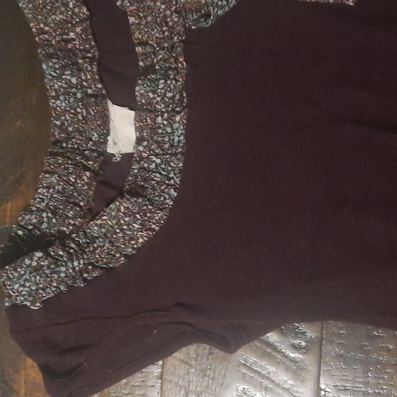 Top - Picture 3 of 8